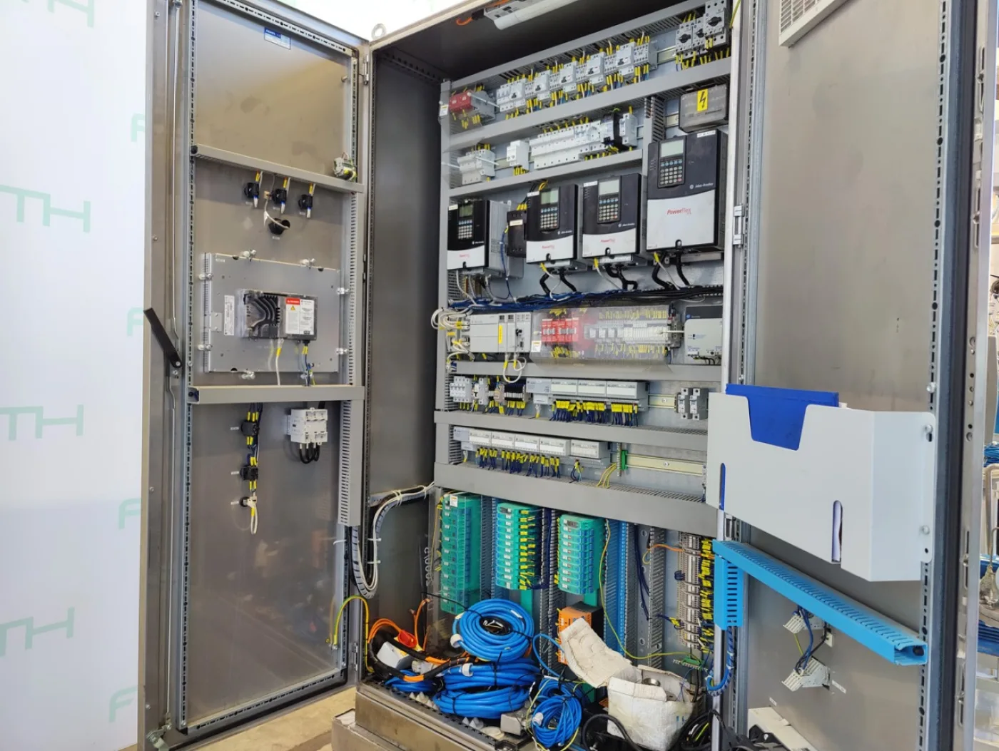 HPV IKA Dispax DR 2000/5 continuous inline mixing system - Inline mixer - 8