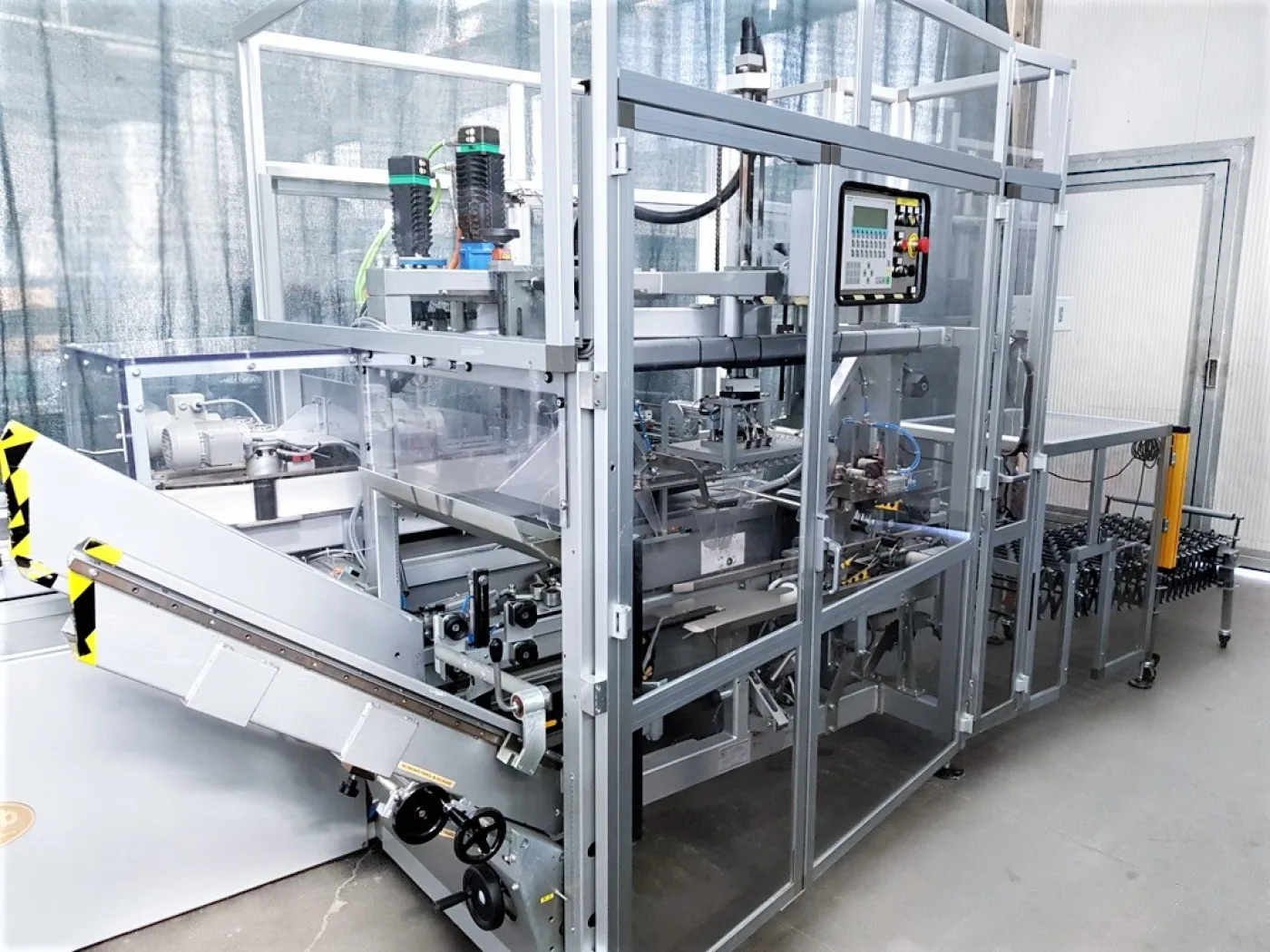 INCARTONATRICE VERTICALE – PRB Mod. F20 - 5
