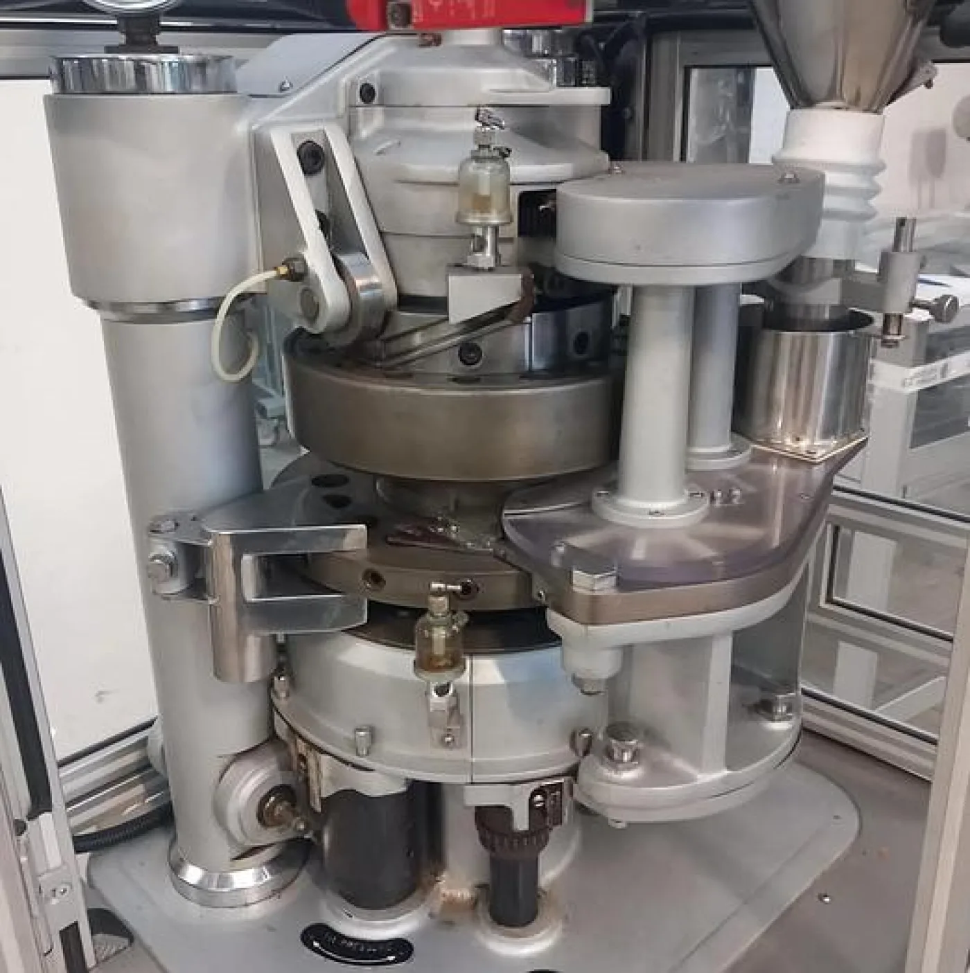 MANESTY - Comprimitrice - BETAPRESS - 5