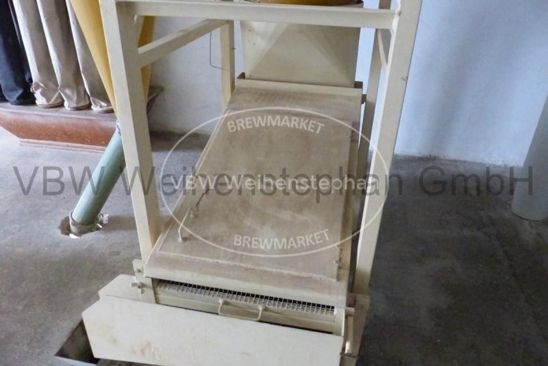 Vibratory screener, stone seperator