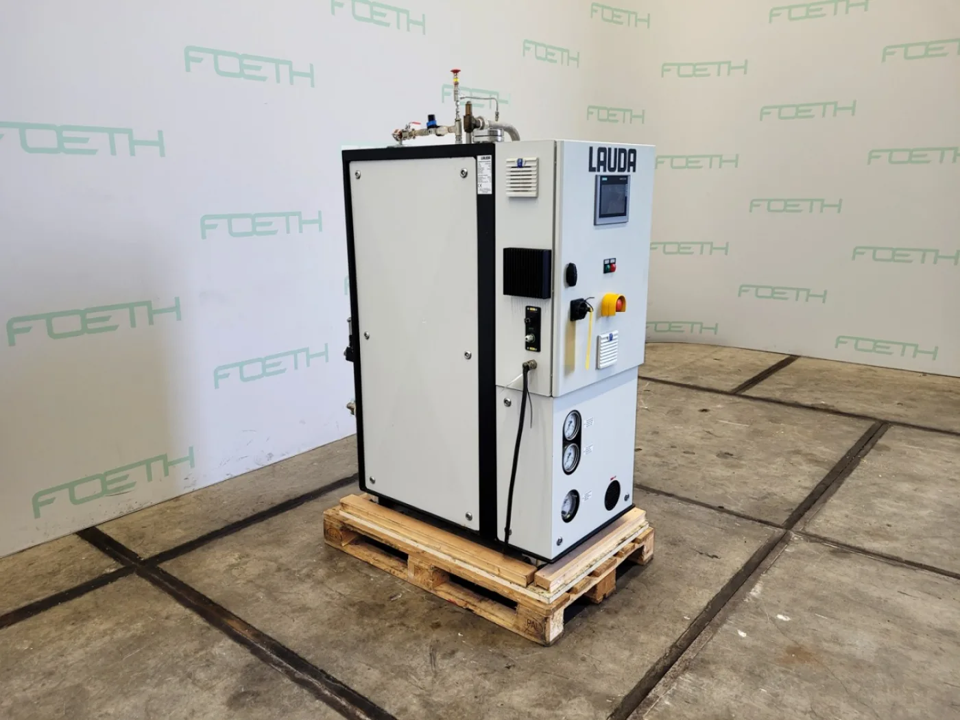 Lauda ITH 250/12 KW - Temperature control unit - 5