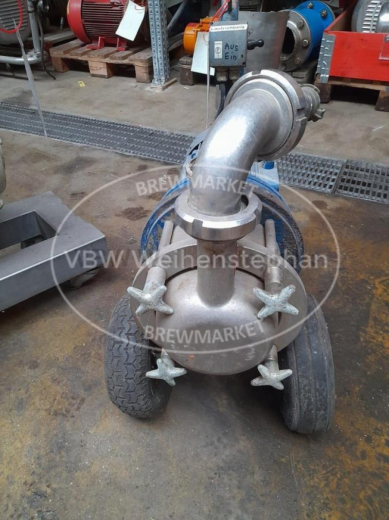 Mobile pump