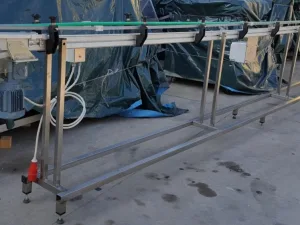 NASTRO TRASPORTATORE A TAPPARELLE MOTORIZZATO