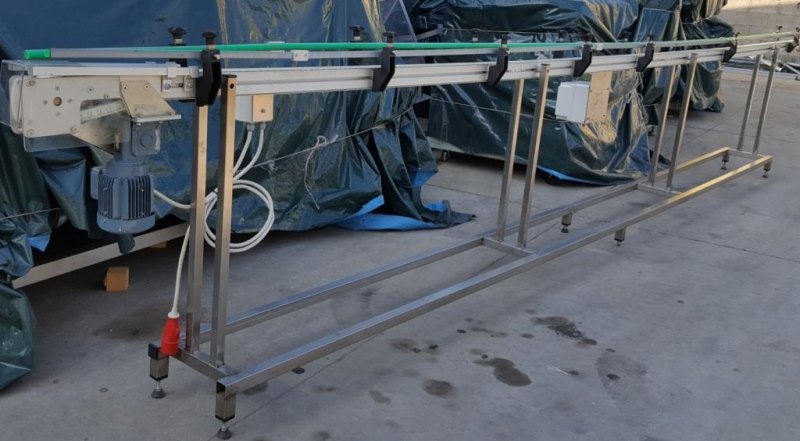 NASTRO TRASPORTATORE A TAPPARELLE MOTORIZZATO