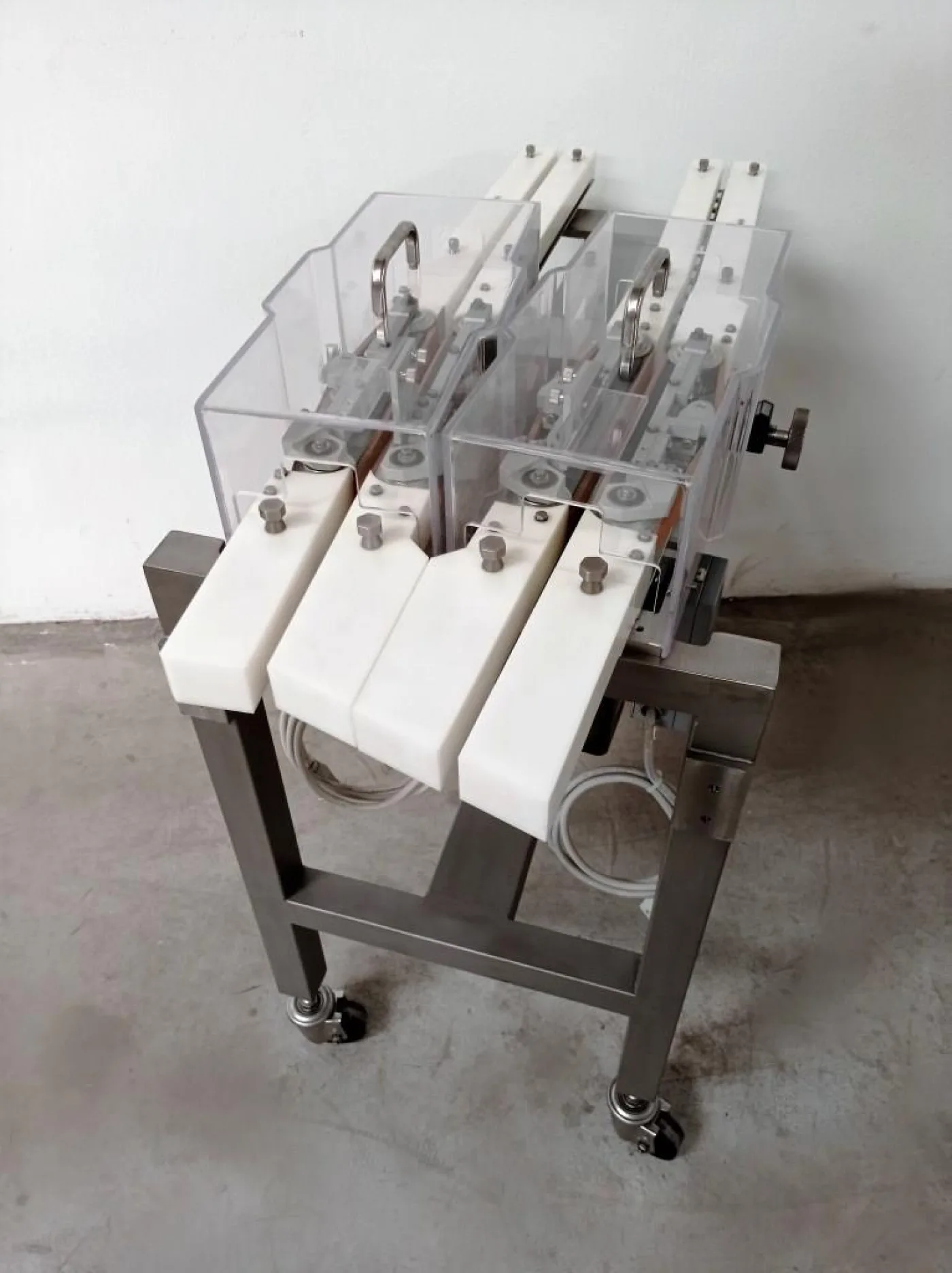 NASTRO A DOPPIA PISTA - 5