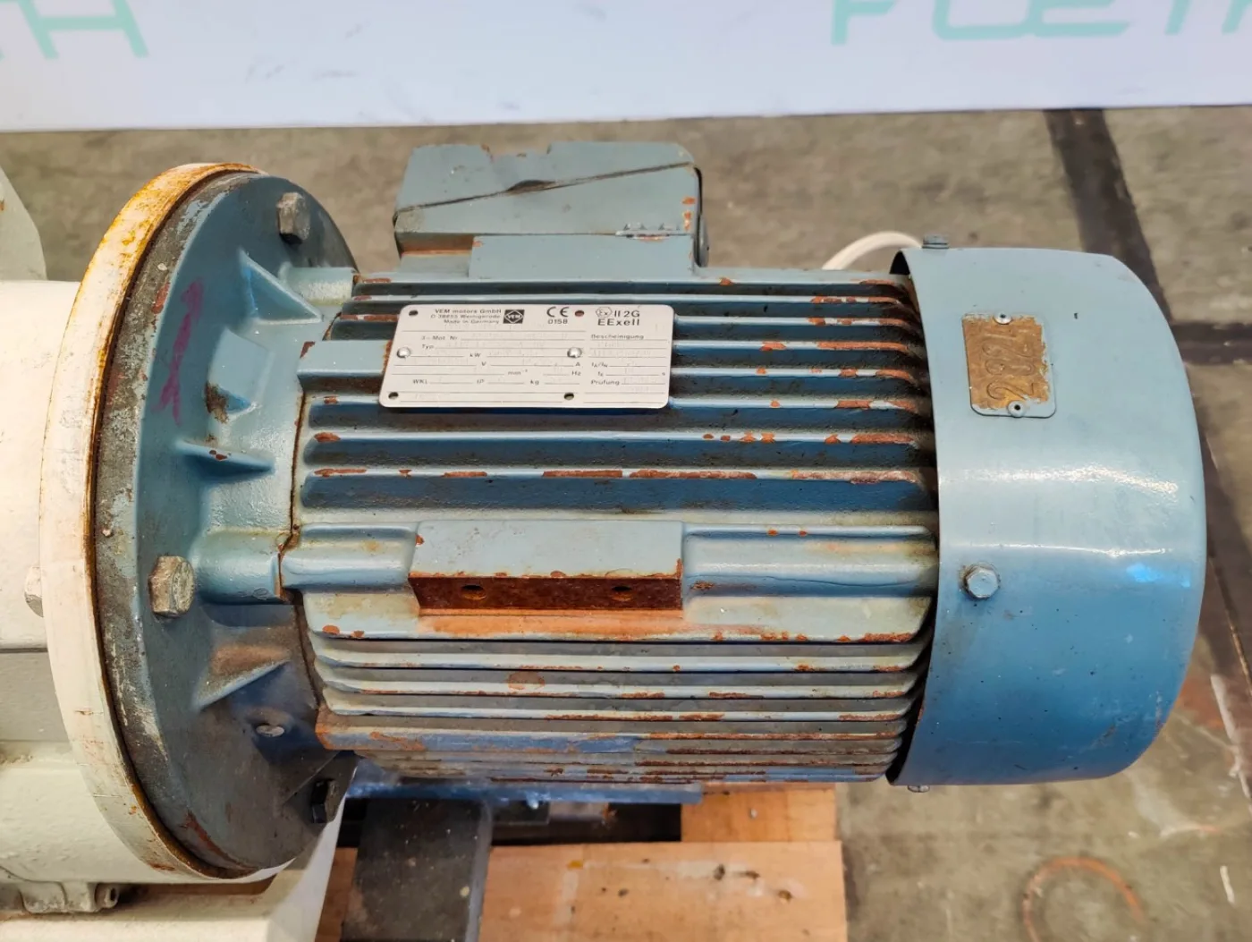 Leybold E250 - Vacuum pump - 4
