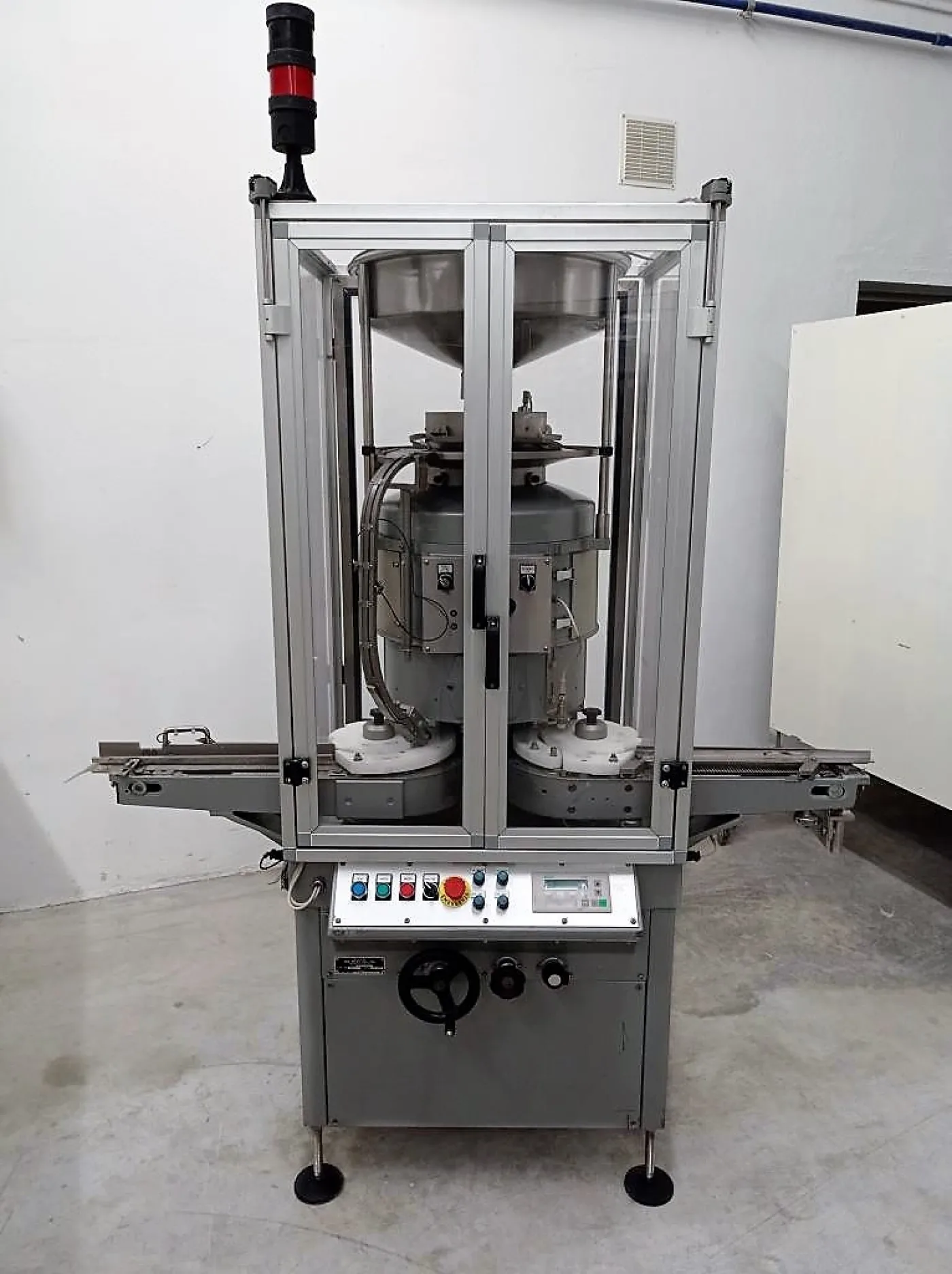 TAPPATRICE – THE WEST CO – MOD. RW500 - 1