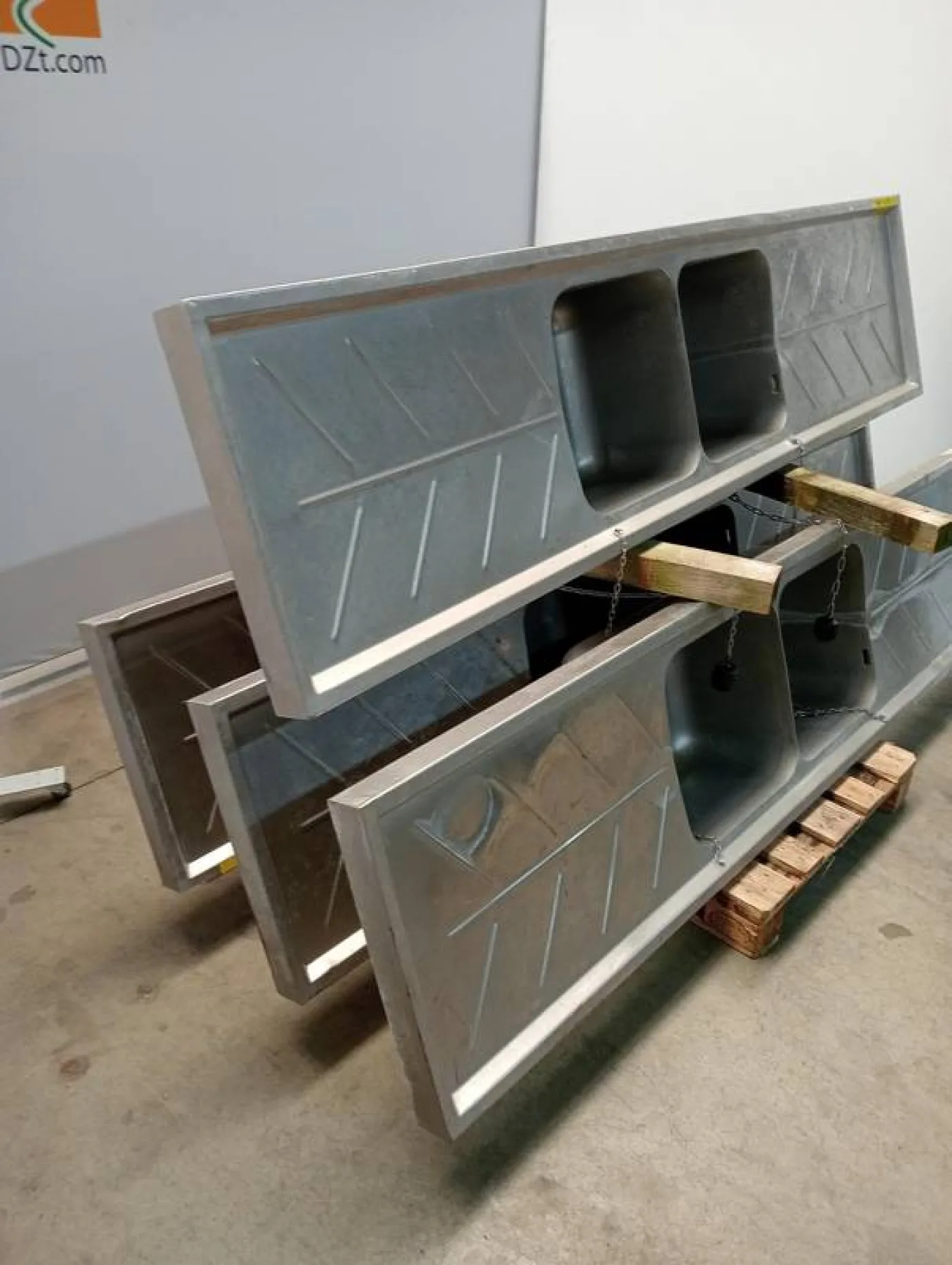 Wash basin counter top - 2