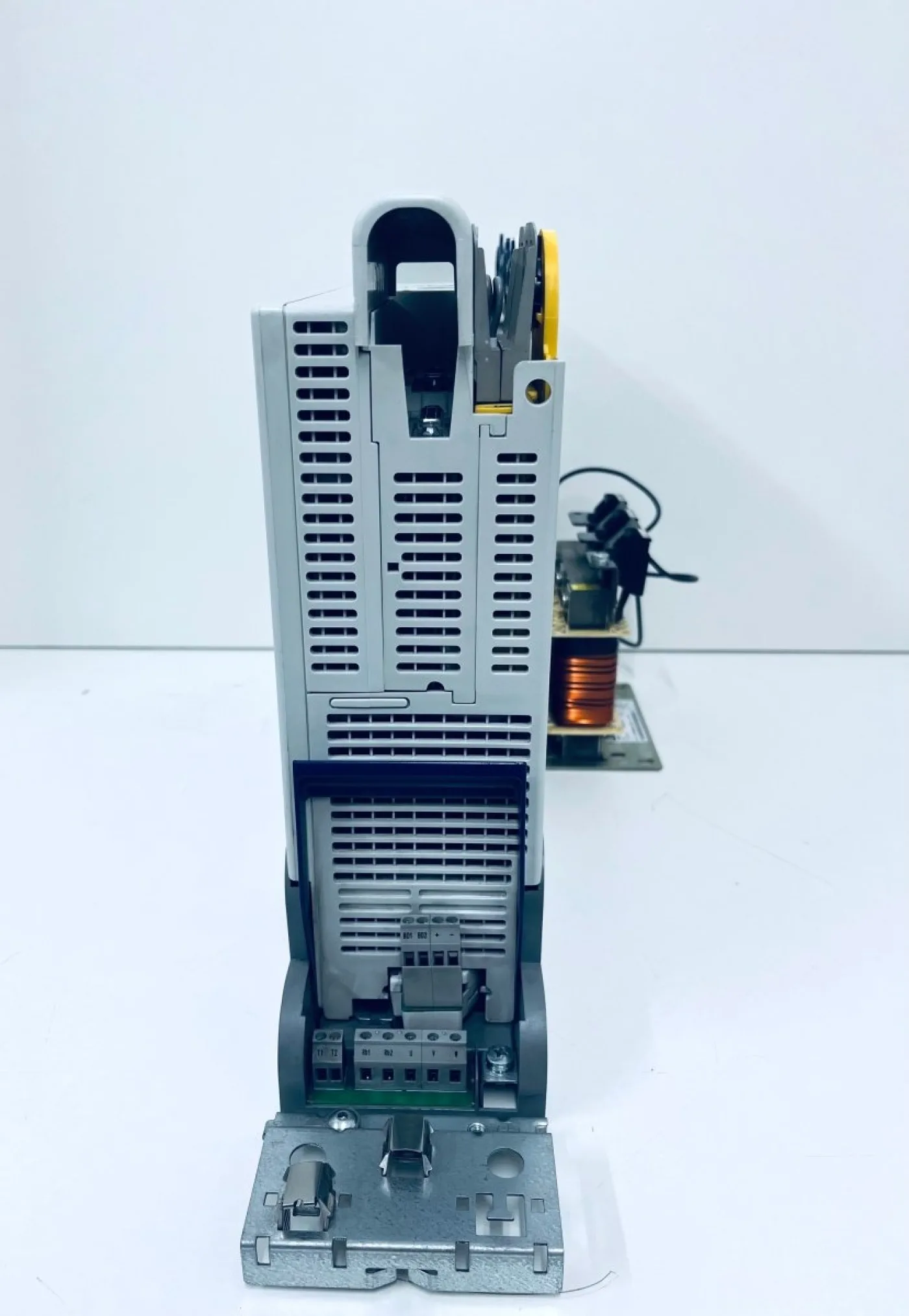 Lenze Single Drive Highline Umrichter E94ASHE0074 mit Transformer - 7