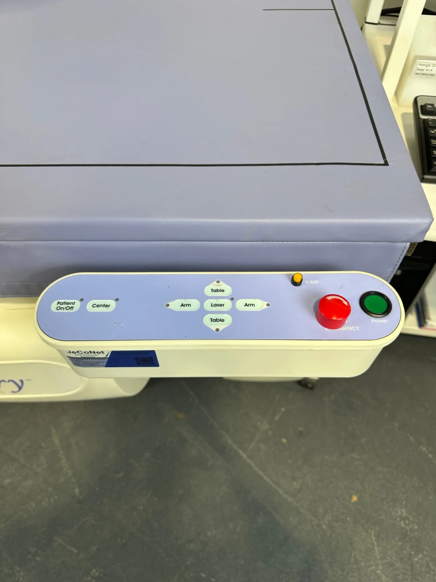 Hologic QDR Discovery Wi Röntgen Densitometer Knochendichtemessplatz - 5