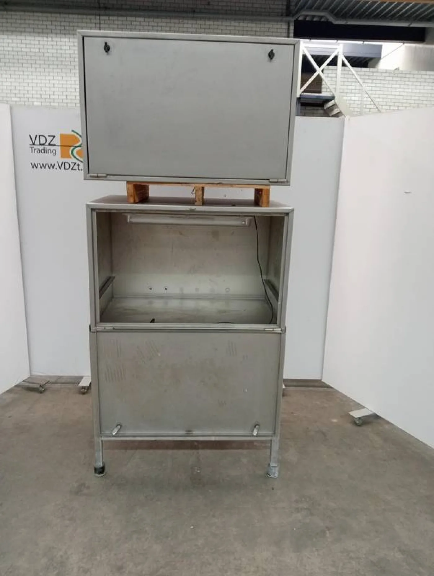Stainless steel cabinet - 5