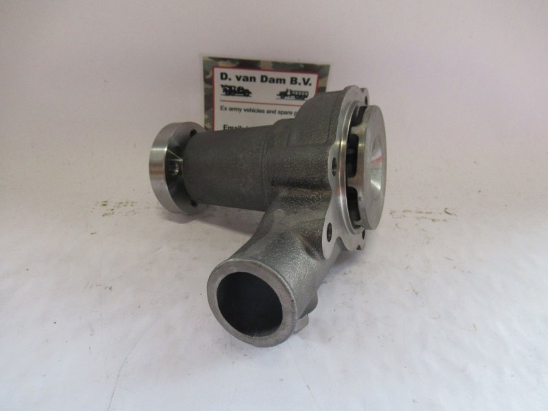 Waterpomp Ford Mutt M151