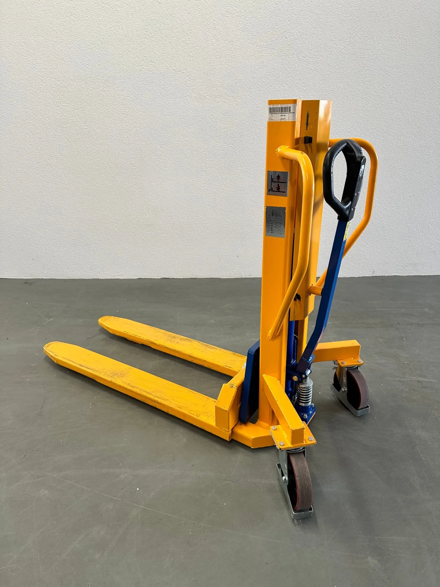 Seco Palettenheber mit Gabelneigung PHK800 - 3