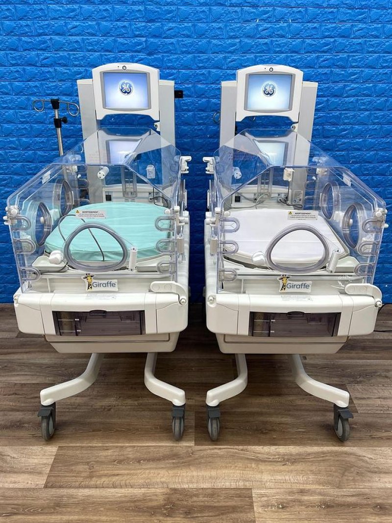 GE Giraffe Infant Incubator, YOM:2018, YOM:2018