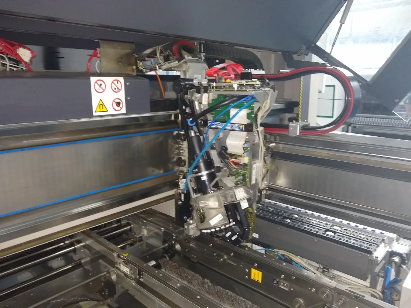 ASM Siplace X2, vintage 2007 with changeover tables - 3