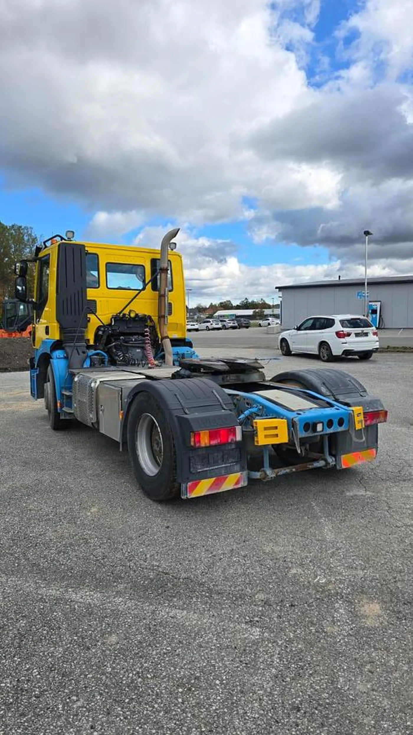 2016 IVECO Strallis 4x2 Sattelzugmaschine mit Kipphydraulik - 8