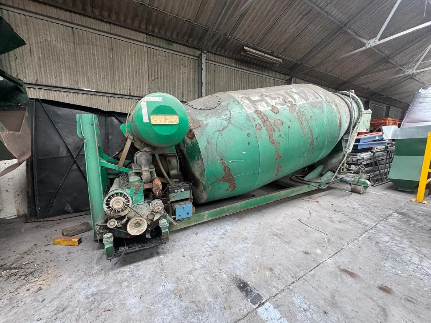 Large Diesel Hooklift Yard Mixer - 3
