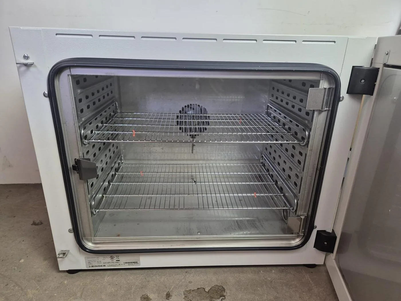 Binder BF115 UL Incubator - 5
