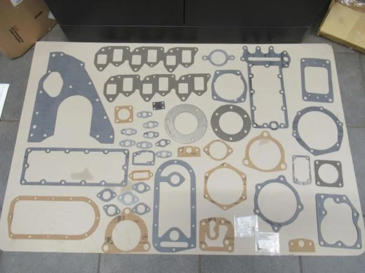 Motorpakking set REO M35 Multifuel - 1