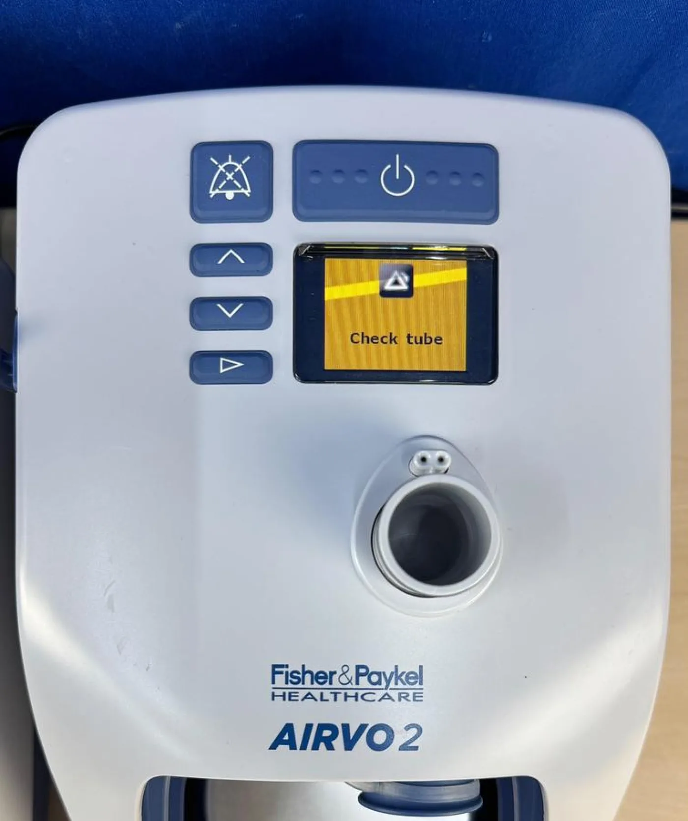 Fisher & Paykel Airvo 2 Humidifier REF: PT101UK YOM: 2024 - 6