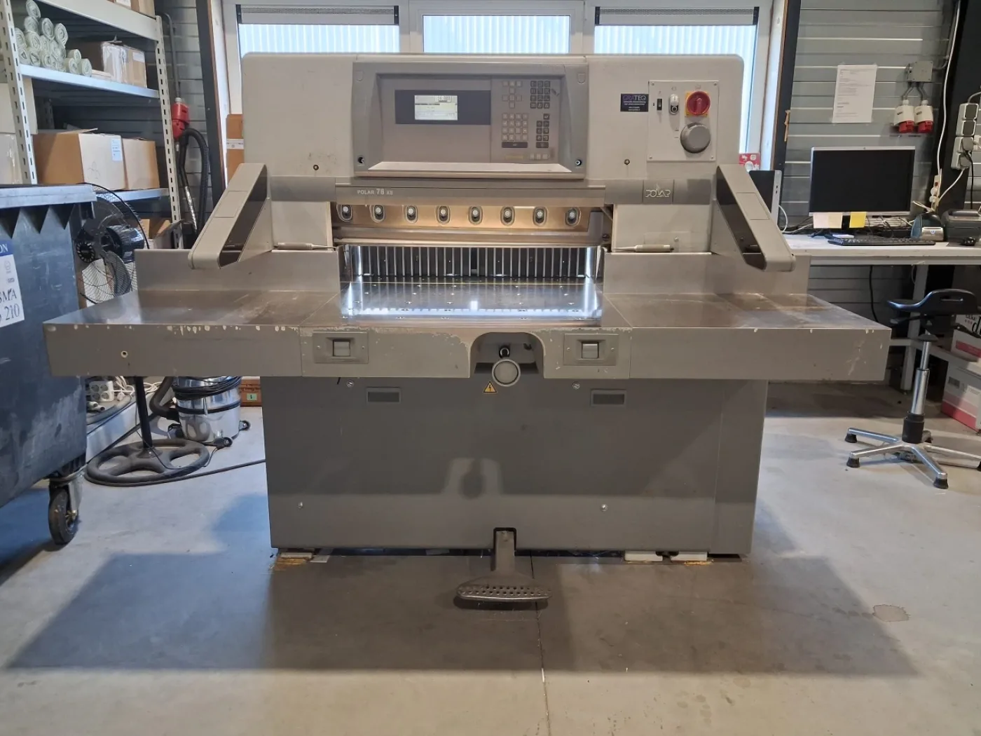 Muller Martini card gluer - 7