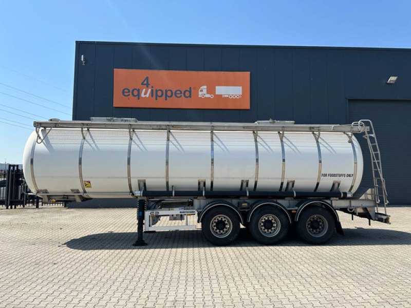 Van Hool FOOD / LEBENSMITTEL / empty weight: 5.860kg / 29.500L / 1-comp.+ 1 baffel / discbrakes / NL / APK: 05/2027
