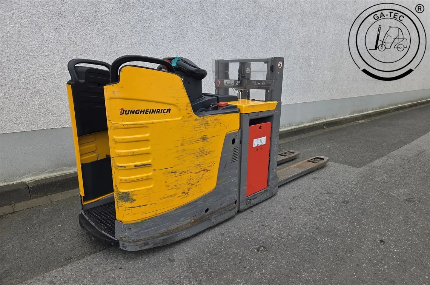Jungheinrich ERD 220 - 7