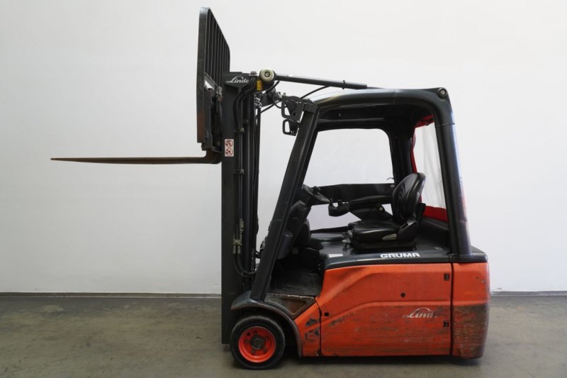 Frontstapler Linde E 16 L 386 (2012)