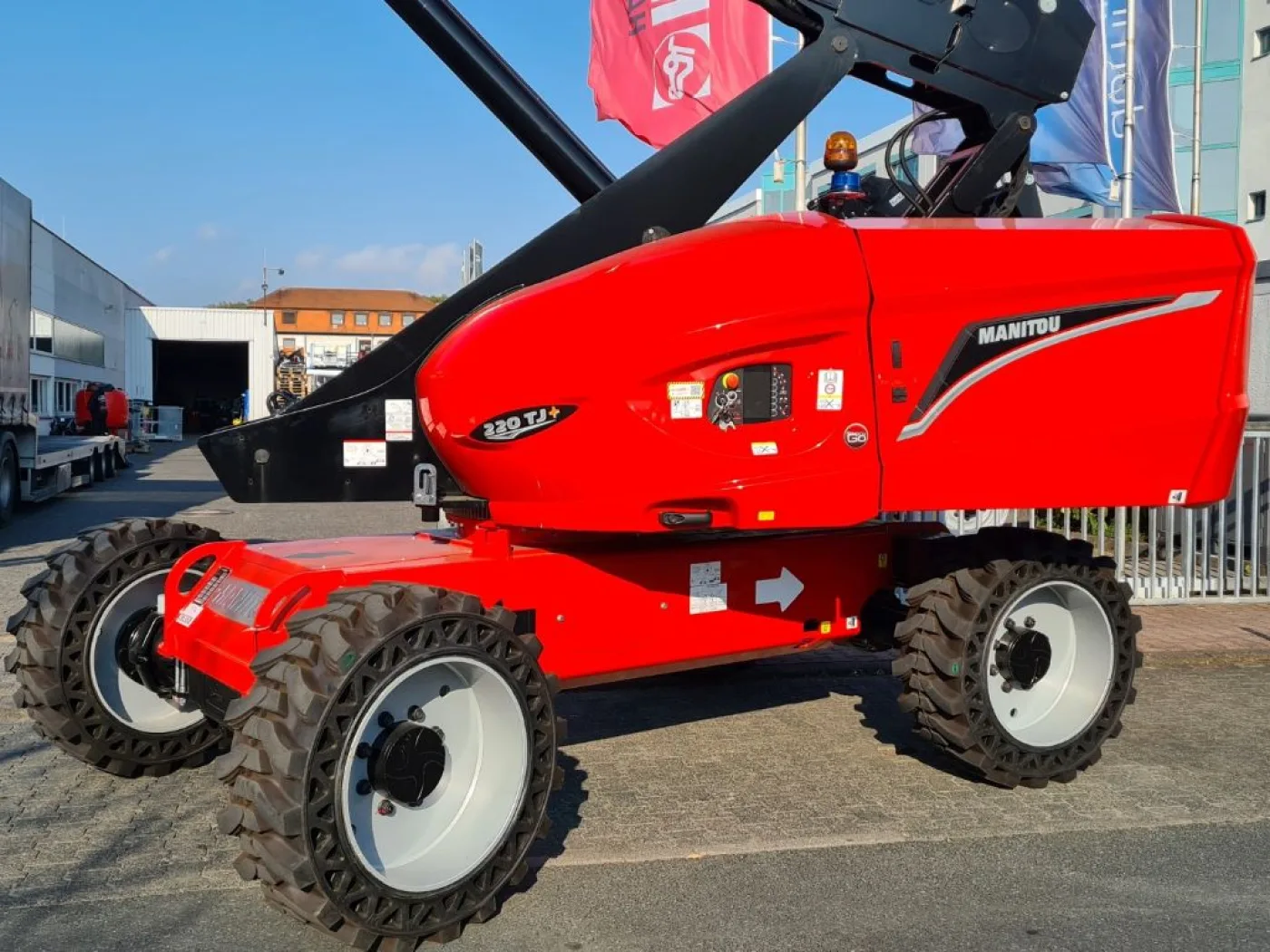 Manitou 220 TJ + - 5