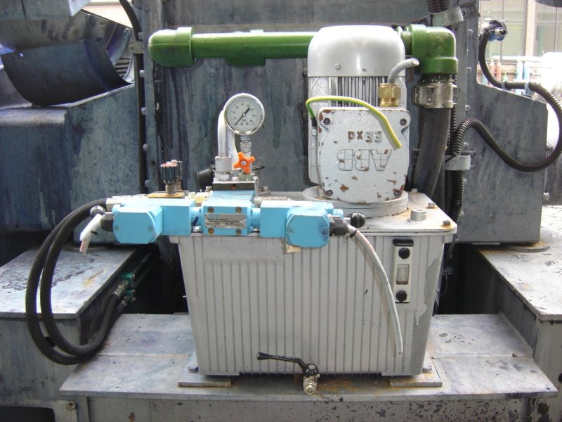 UTV Chemie Equi M-40 SL - Z-blade mixer