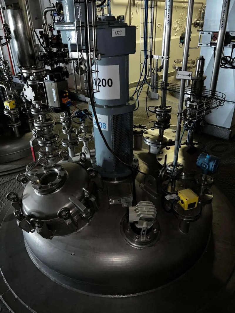 BACHILLER ATEX STAINLESS STEEL REACTOR 316L 3,850 LITERS WITH AGITATION AND USED HALF ROD