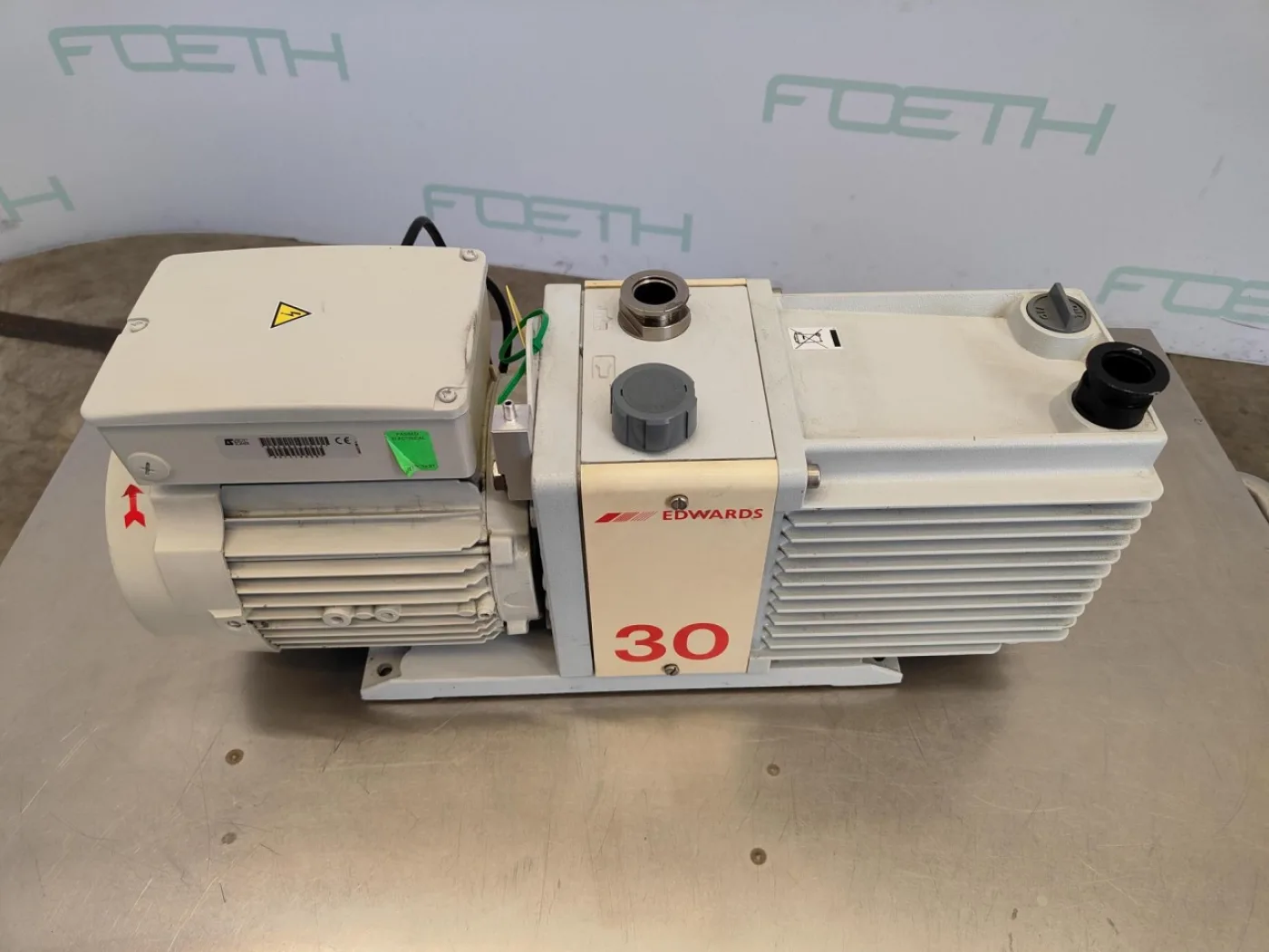 Edwards E2M30 "oil sealed" - Vacuum pump - 6