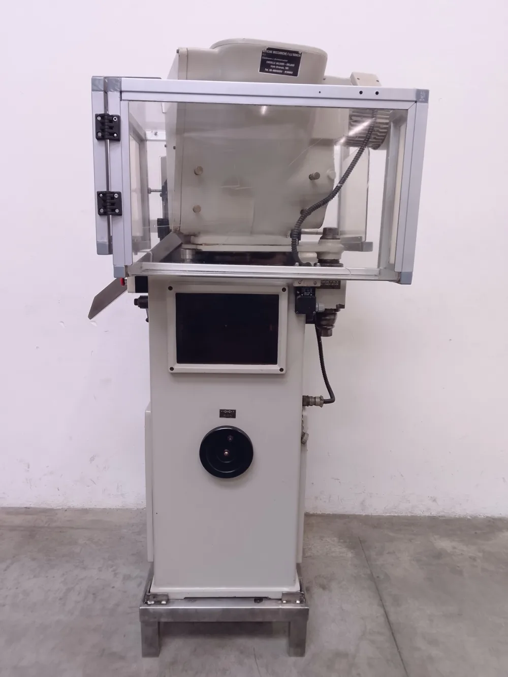 COMPRIMITRICE ROTATIVA – RONCHI – MOD. AM13/8S