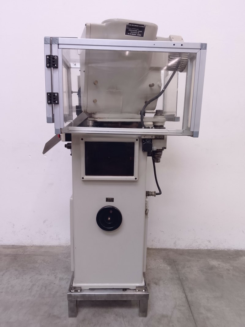 COMPRIMITRICE ROTATIVA – RONCHI – MOD. AM13/8S