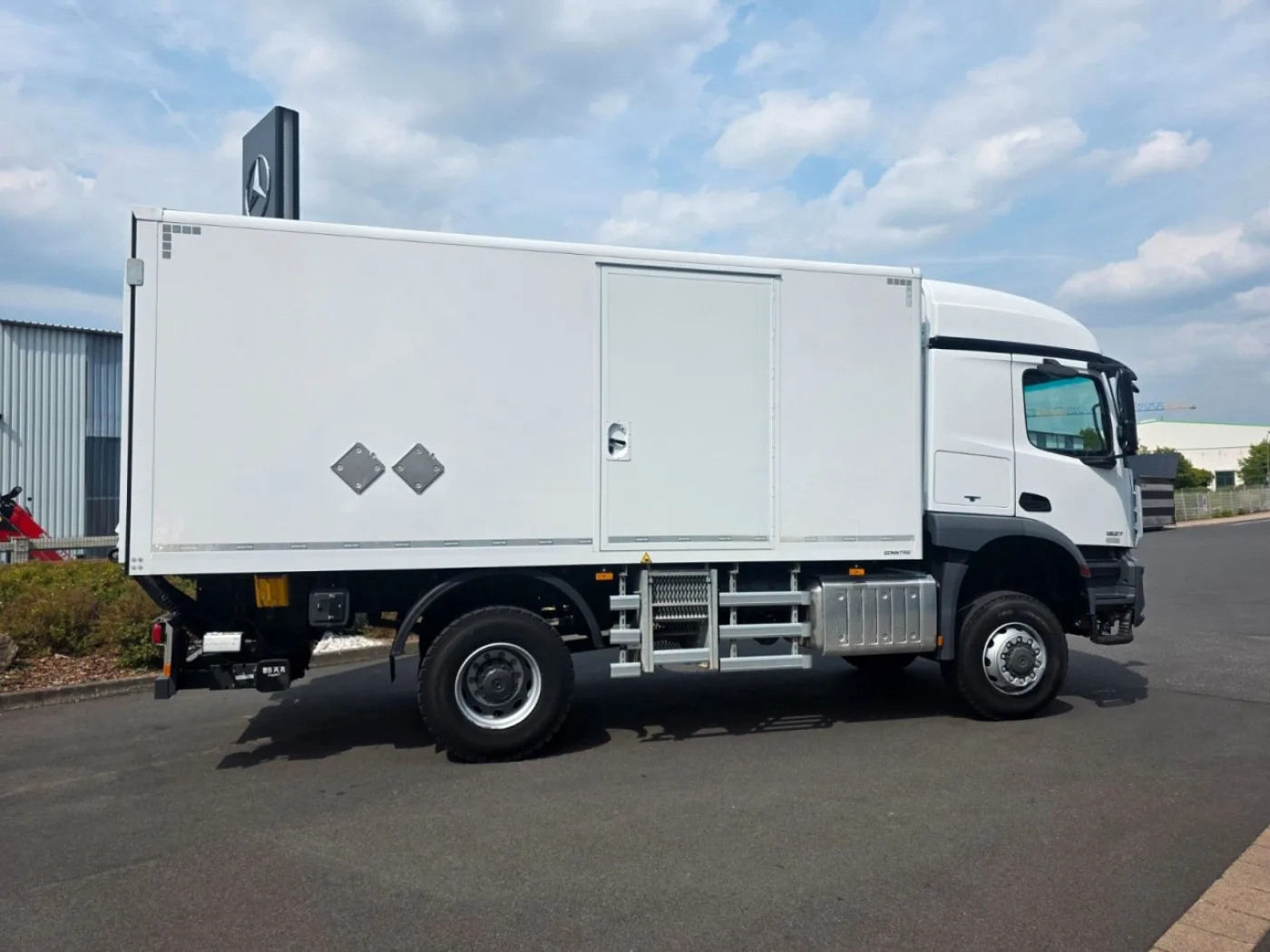 Mercedes Benz Arocs 1827 A 4x4 LBW Type-Treppe Schalter 2 Stück - 6