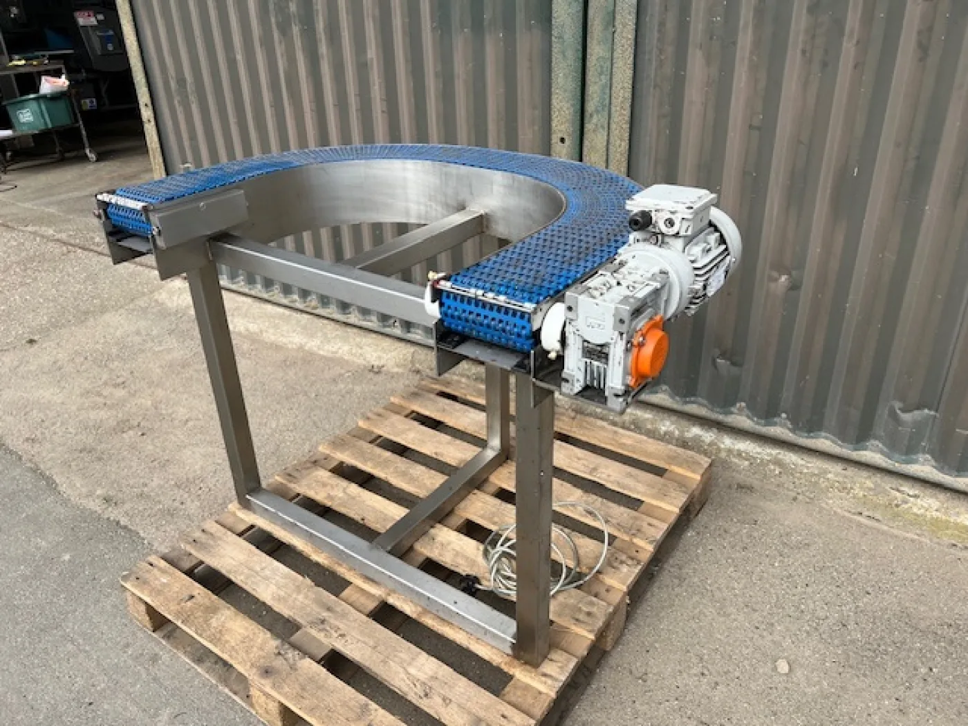 Conveyor 180 Degree - 1