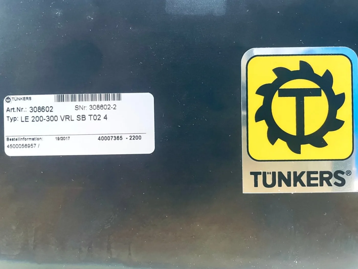 Tünkers Pneumatische Lineareinheit LE200-300 VRL SB T024 - 8