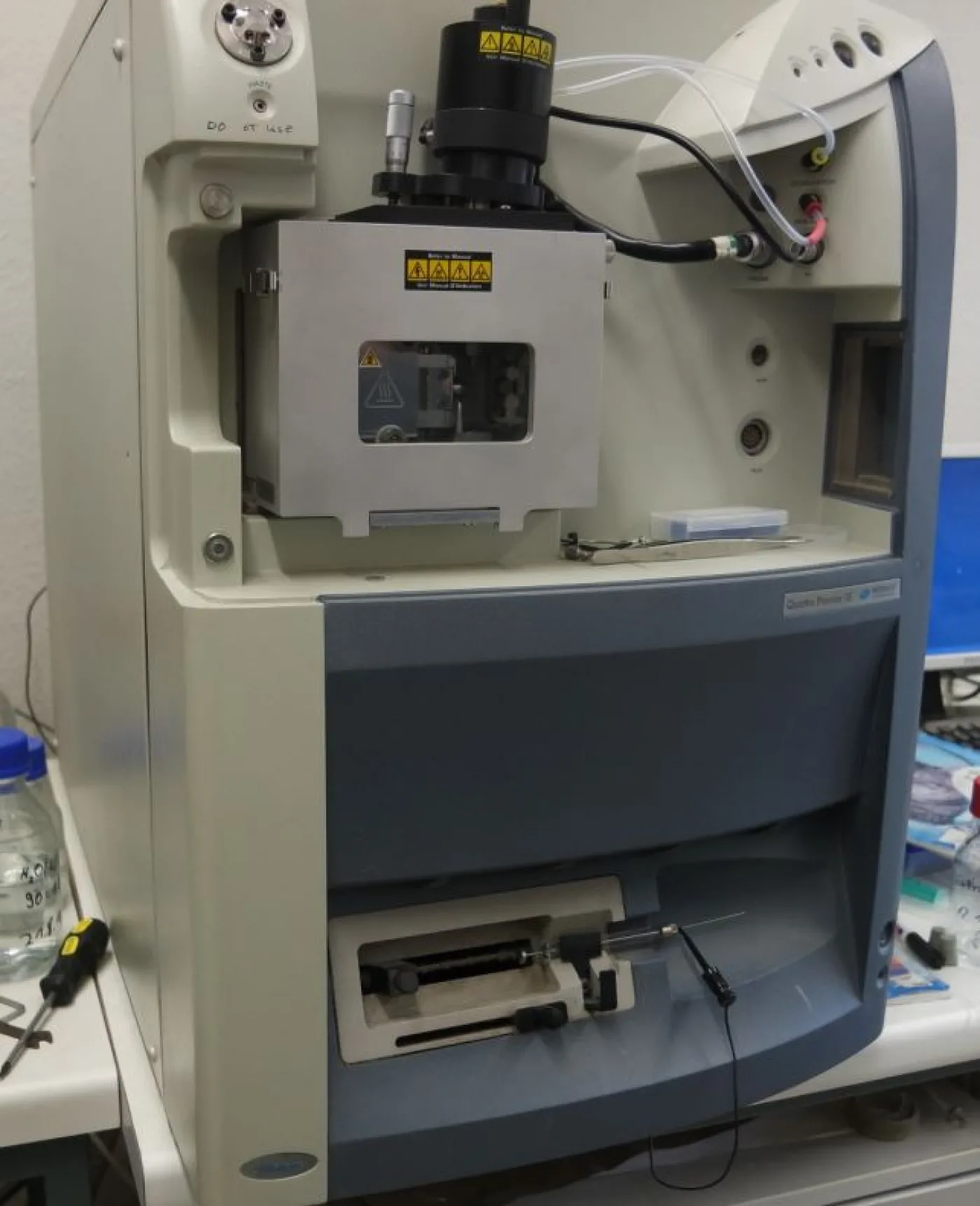 New arrival, Micromass Quatro Premier XE mass spectrometer - 1