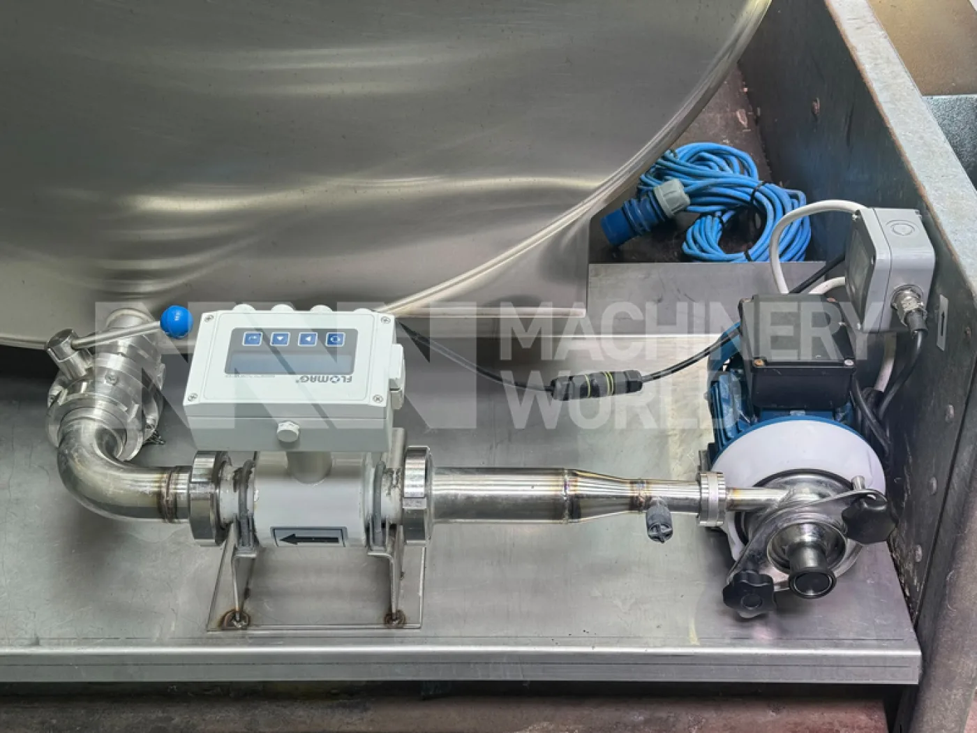1,500 Litre Milkplan Horizontal Milk & Liquid Tank on Trailer with Pump, Flowmeter & CIP Cleaning System (Year 2022) - 6