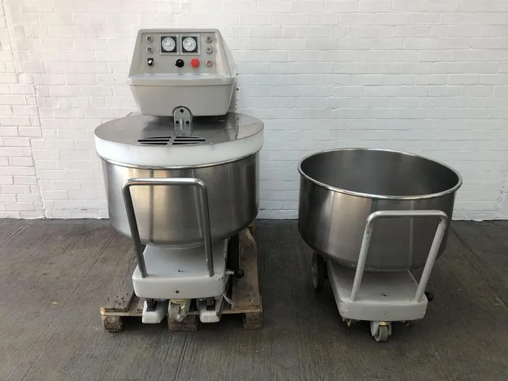 Kemper ST75A, 120kg (dough capacity) Spiral Mixer, 2 speed, 2 timers, supplied with 2 bowls