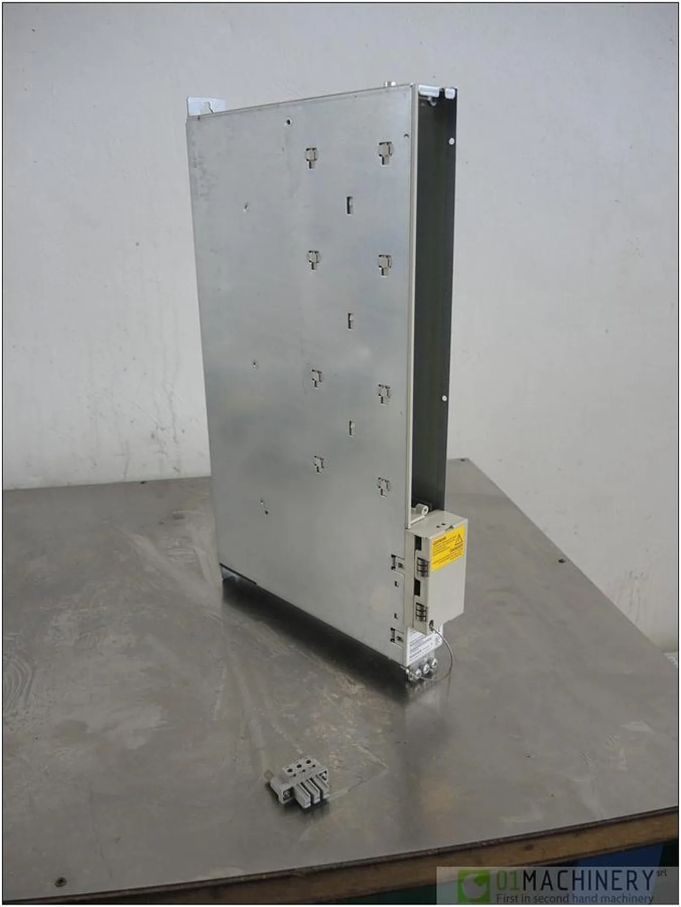 2004 SIEMENS 6SN1123-1AA00-0CA2 AI1340 - 2