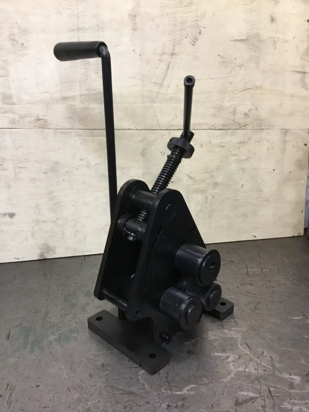 WNS Heavy Duty Manual Ring Roller - WNS - W. Neal Services Ltd