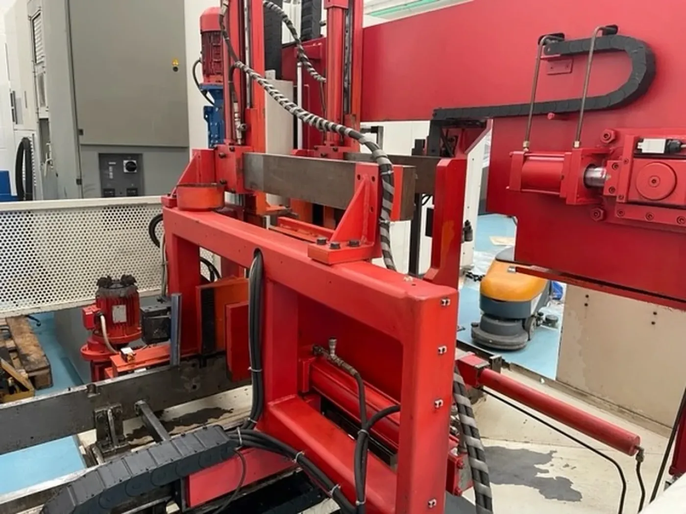 021605 - BTM 320 - 420A/CNC - 5