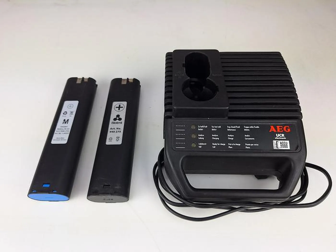 AEG UCR Battery Charger - 1