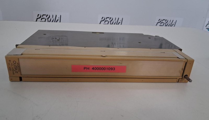 Siemens SIMATIC S5 6ES5 470-7LC12 Analog Output Module