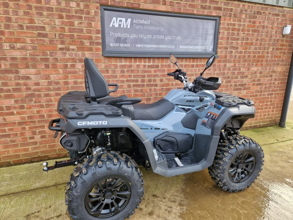 CF Moto CFORCE 850 Touring ABS