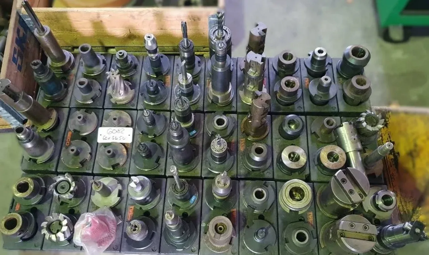 SK 50 + TUL KELCH UNBEKANNT - 1
