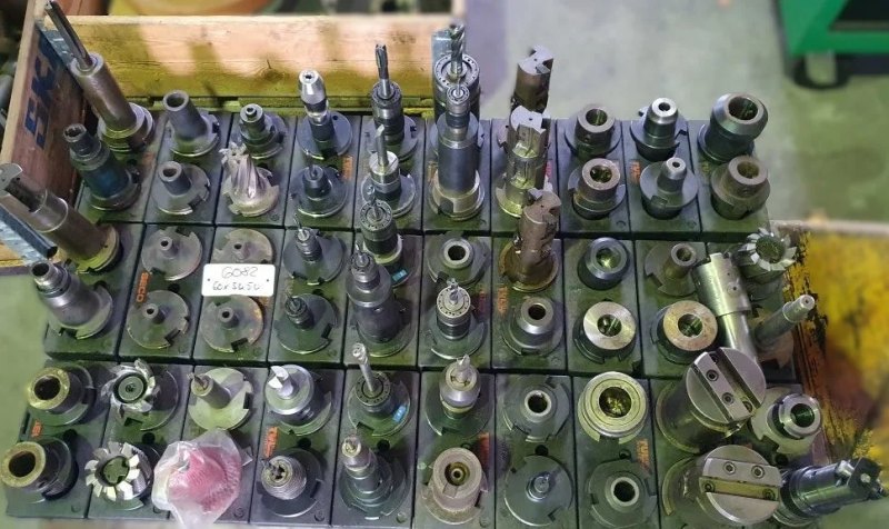 SK 50 + TUL KELCH UNBEKANNT