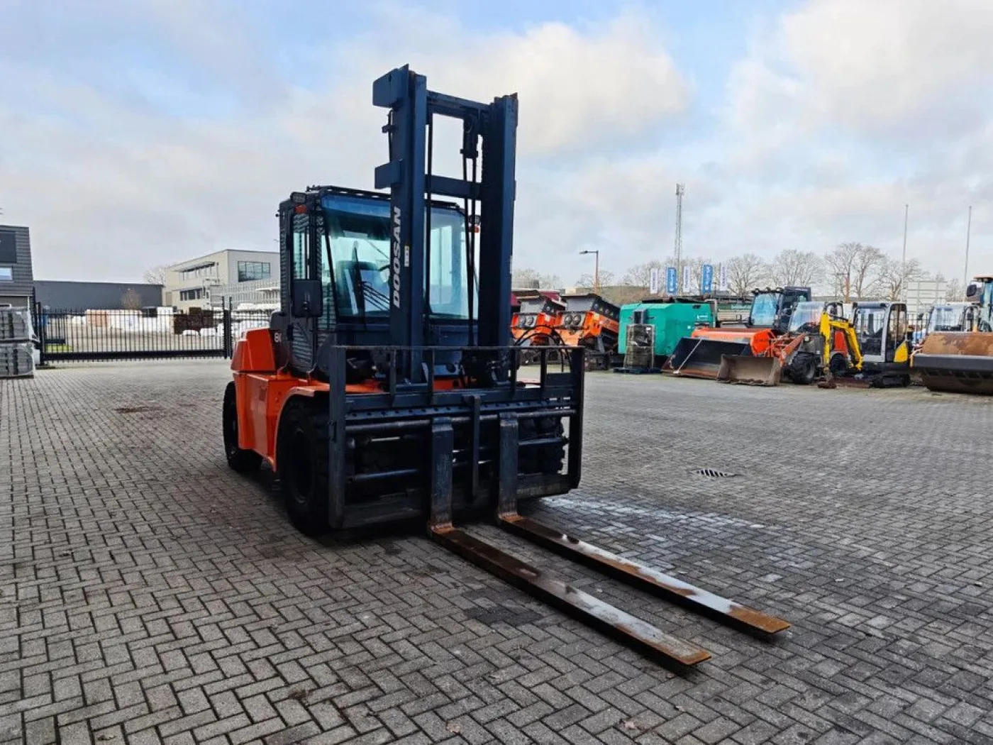 Doosan D80S-7 1585 Hours! - 7