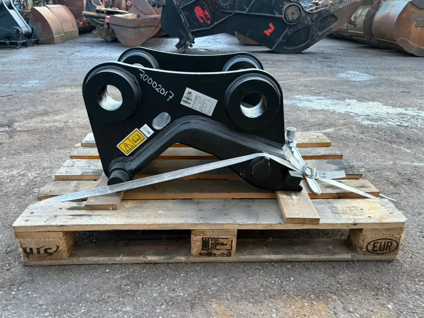 Quick Coupler Caterpillar D4N CW-40 CAT D linkage - 5